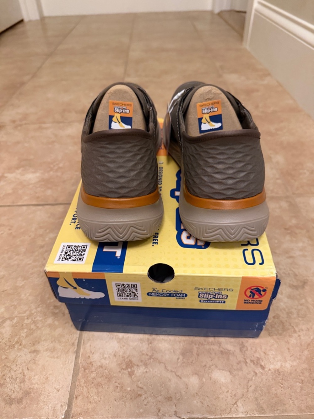 SKECHERS men’s Slip-ins RF: Hasting - Niko - Picture 6 of 16